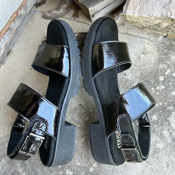 Munro Black Nordstrom Sandals Sleek Slingback Design  Sz-10M. R - Picture 3 of 14